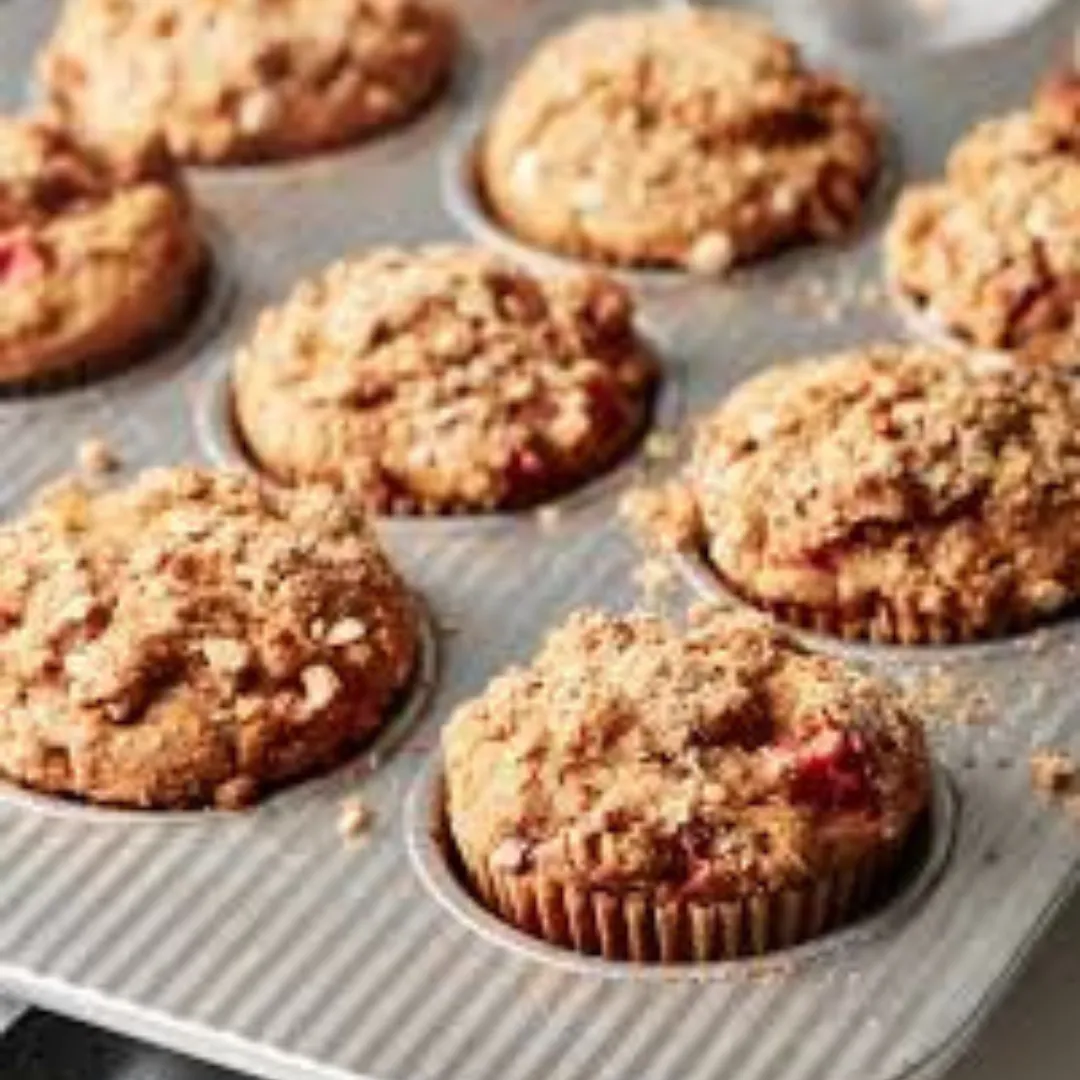 Fluffy Rhubarb Breakfast Muffins 4 Fluffy Rhubarb Breakfast Muffins – Easy, Tart & Tender