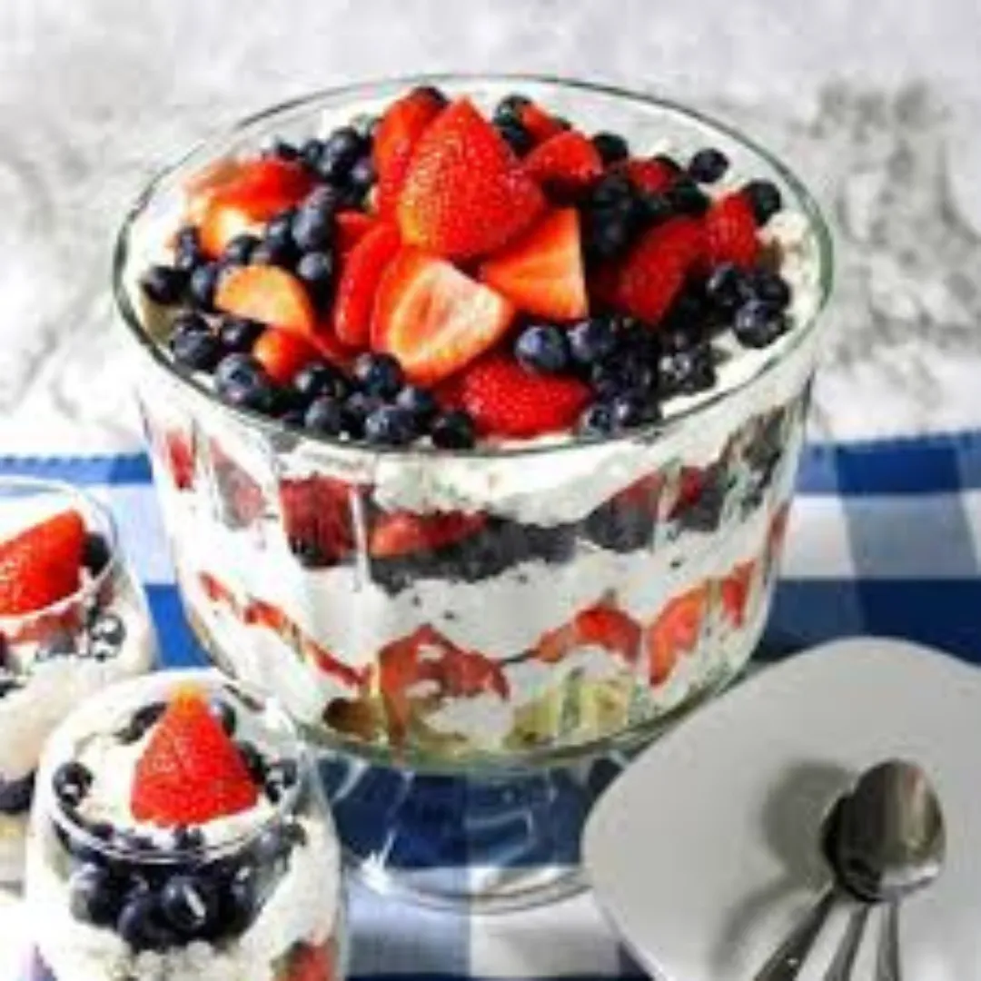 Red, White, & Blue Trifle – Easy Patriotic Summer Dessert