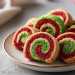 **59 Irresistible Christmas Pinwheel Cookies Recipe You'll Love** 7 Irresistible Christmas Pinwheel Cookies Recipe for the Holidays