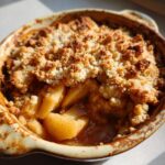 Amazing 4-Ingredient No-Sugar Apple Crisp Conquers Cravings 9 No-Sugar Apple Crisp