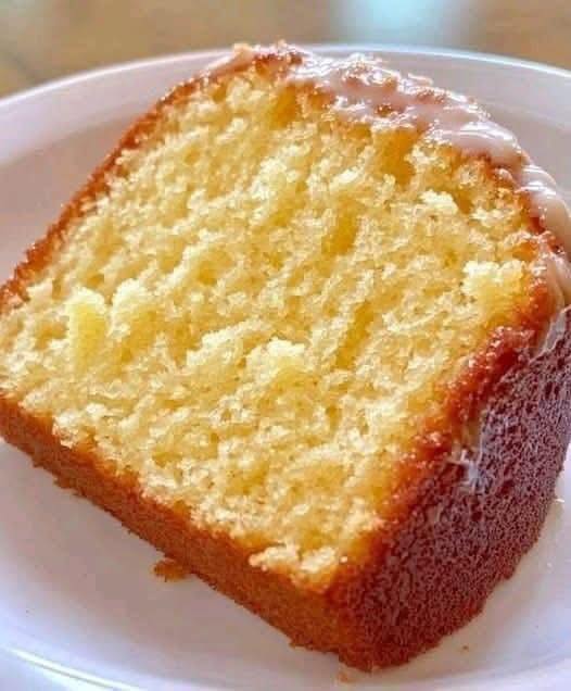No Flour, No Sugar! Million Dollar Pound Cake in 5 Minutes!