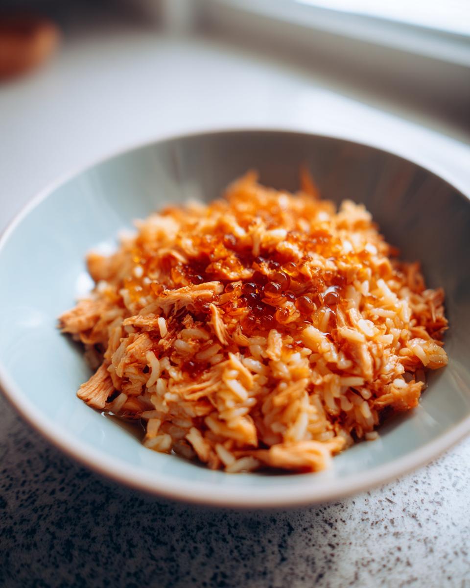 Amazing High-Calorie Cat Recovery Meal 9 A bowl of High-Calorie Cat Recovery Meal, a nutritious and appealing meal for cats.